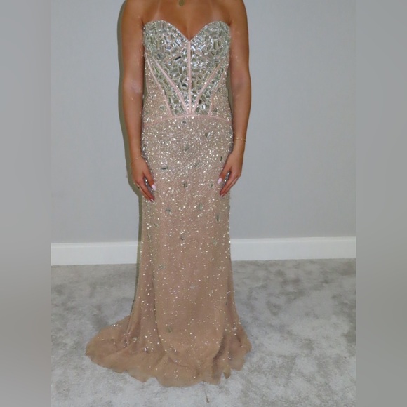 Sherri hill couture - Picture 4 of 4